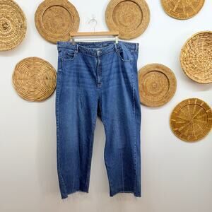 Old Navy Extra High Rise Sky-Hi Wide Leg Jeans Plus Size 28
